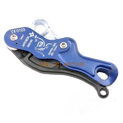 代爾塔 鍍鋁自鎖下降器